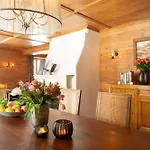 Chalet Bentleys House