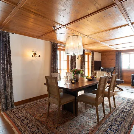 Bentleys House Mountain Chalet