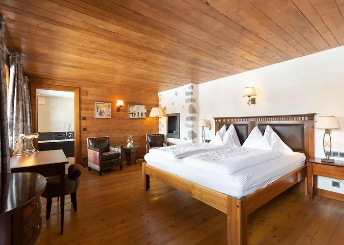 Bentleys House Mountain Zürs