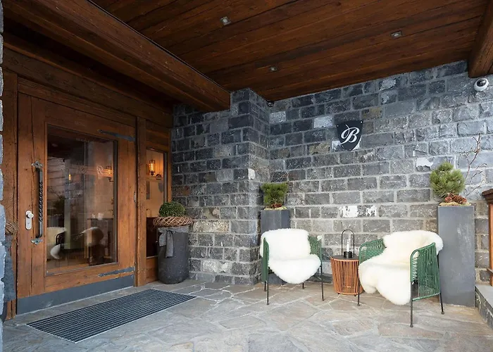 Bentleys House Mountain *